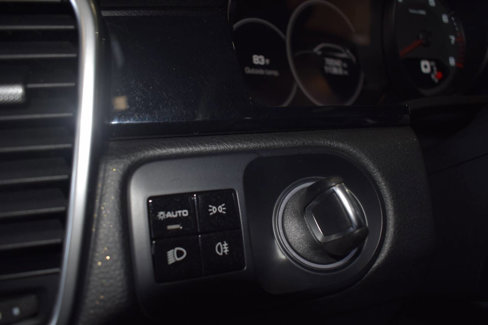 Used 2021 Porsche Cayenne image 39