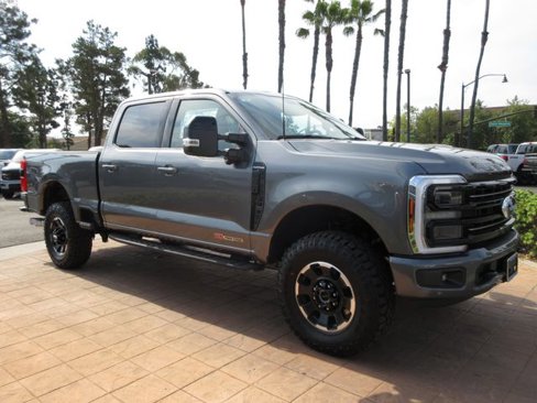 New 2025 Ford F250 Platinum w/ Tremor Off-Road Package image 6