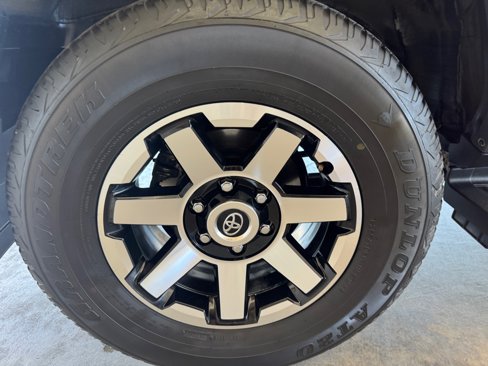 Used 2024 Toyota 4Runner TRD Off-Road Premium image 44