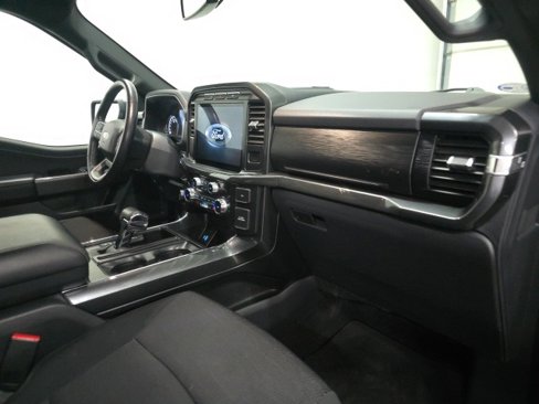 Used 2022 Ford F150 XLT w/ Equipment Group 302A High image 5
