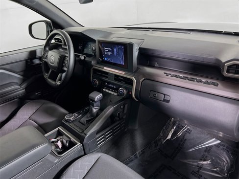 Certified 2025 Toyota Tacoma SR5 image 26