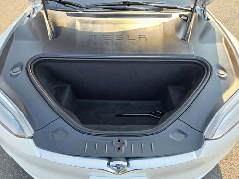 Used 2020 Tesla Model S Long Range Plus image 39