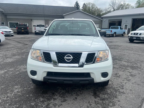 Used 2018 Nissan Frontier SV image 8