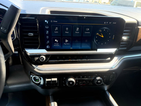 Used 2024 Chevrolet Silverado 3500 High Country w/ Technology Package image 20