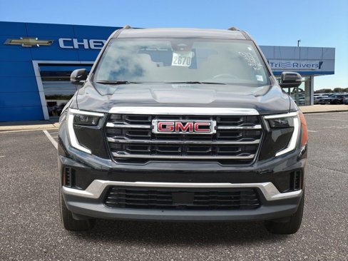 Used 2025 GMC Acadia Elevation image 9