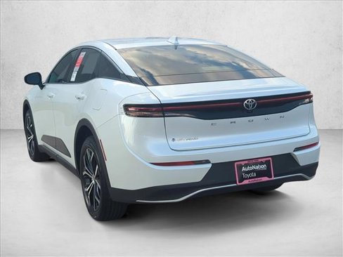 Certified 2026 Toyota Crown XLE image 7