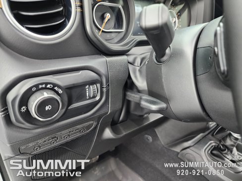 New 2025 Jeep Wrangler Sahara w/ Technology Group image 44
