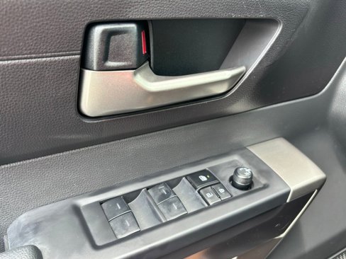 Used 2025 Toyota Tundra SR5 image 25