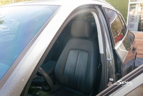 Used 2022 Audi Q5 2.0T Premium w/ Convenience Package image 8