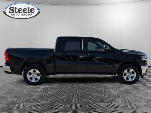 New 2026 RAM 1500 2WD Crew Cab image 6
