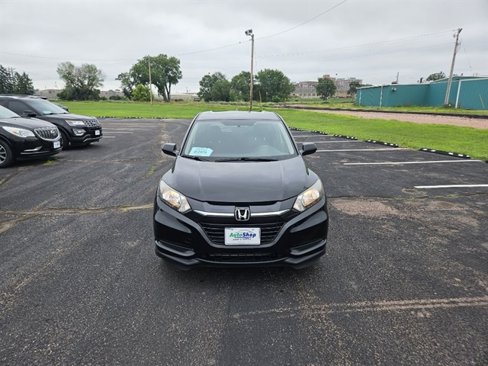 Used 2018 Honda HR-V LX image 8