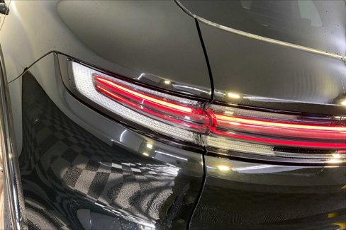 New 2025 Porsche Cayenne GTS image 18
