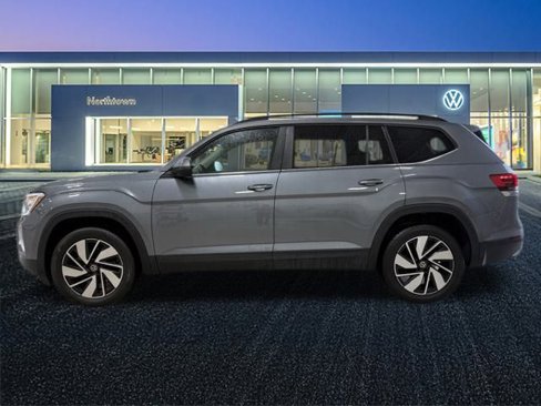 Certified 2024 Volkswagen Atlas SE image 7