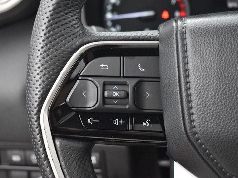 Used 2023 Toyota Tundra Limited image 16
