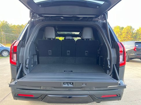 New 2025 Ford Expedition Platinum image 21