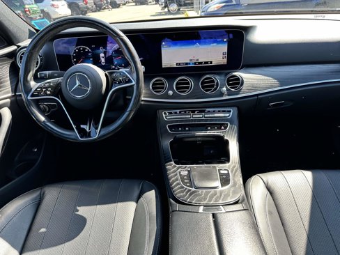 Used 2022 Mercedes-Benz E 350 4MATIC Sedan image 17