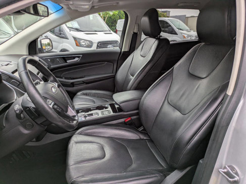 Used 2019 Ford Edge Titanium w/ Equipment Group 301A image 11