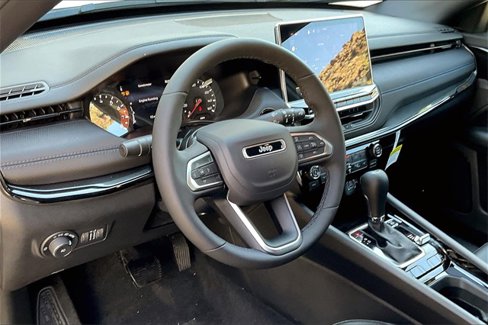 New 2026 Jeep Compass Latitude w/ Quick Order Package 29K image 6