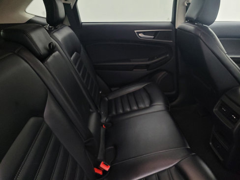 Used 2023 Ford Edge SEL image 19