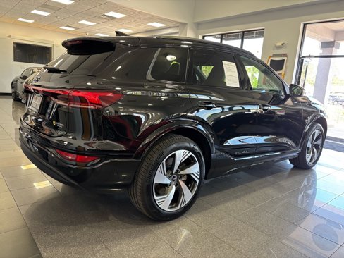 Used 2025 Audi Q6 e-tron Premium Plus w/ Premium Plus image 4