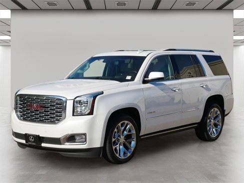 Used 2019 GMC Yukon Denali w/ Denali Ultimate Package image 2