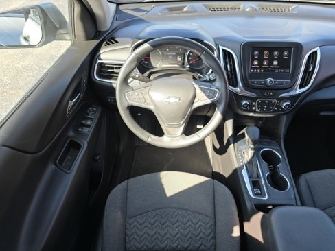 Used 2023 Chevrolet Equinox LT image 14