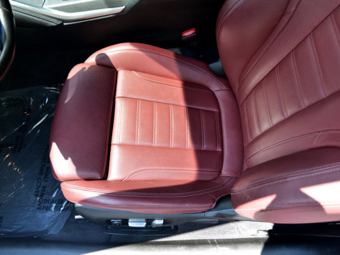 Used 2022 BMW 440i xDrive Coupe w/ Premium Package image 17