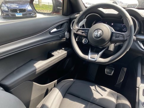 New 2025 Alfa Romeo Stelvio Sprint image 44
