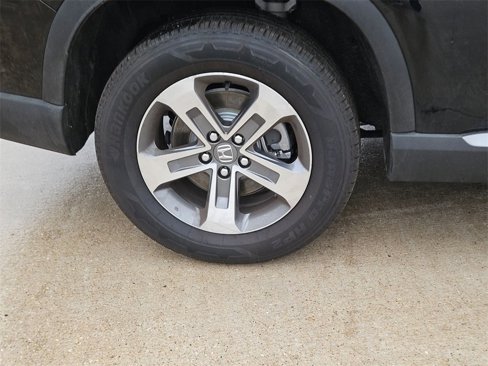 Used 2025 Honda Pilot EX-L image 10