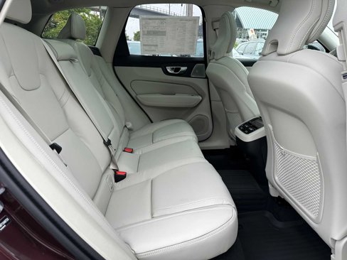 New 2026 Volvo XC60 B5 Ultra w/ Protection Package image 20