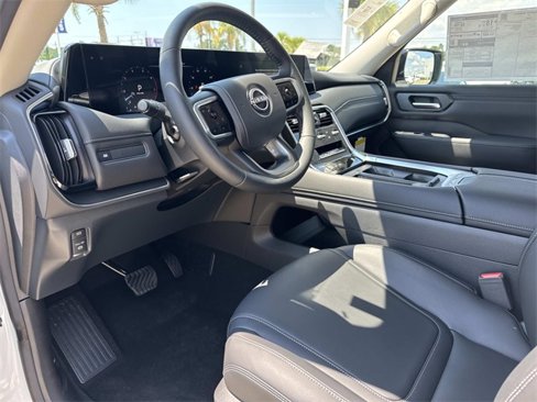 New 2026 Nissan Armada SV image 9