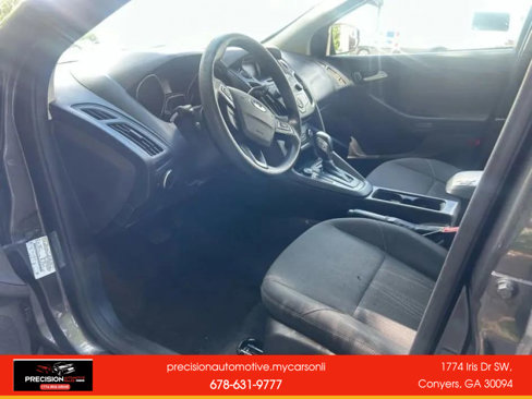 Used 2015 Ford Focus SE image 14