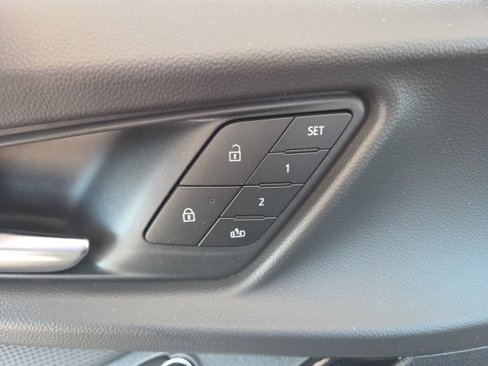 New 2026 Chevrolet Equinox RS w/ Convenience Package III image 42