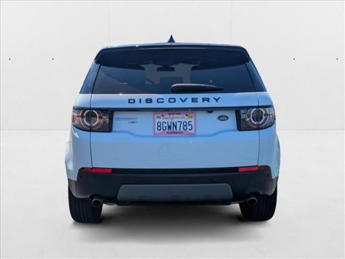 Used 2018 Land Rover Discovery Sport HSE image 7