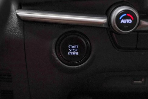 Used 2021 MAZDA MAZDA3 s image 31