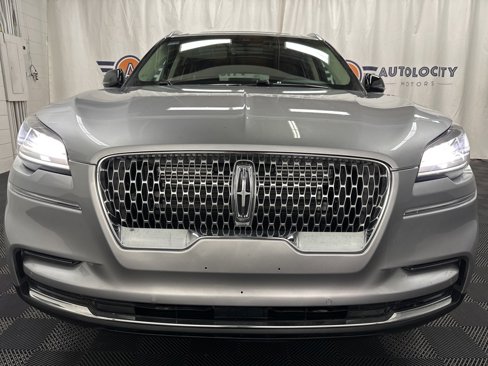 Used 2024 Lincoln Aviator AWD w/ Premium Package image 3