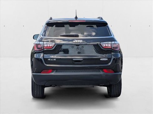 Used 2024 Jeep Compass Latitude image 7