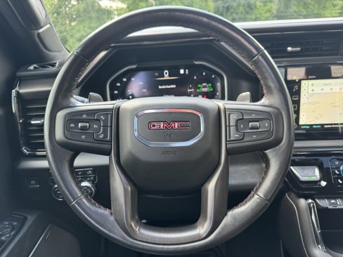 Used 2022 GMC Sierra 1500 AT4X image 12