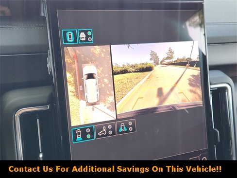 New 2026 GMC Yukon Denali w/ Sun & Power Step Package image 13