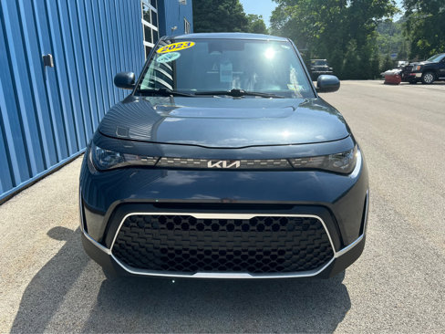Used 2023 Kia Soul LX w/ LX Technology Package image 12