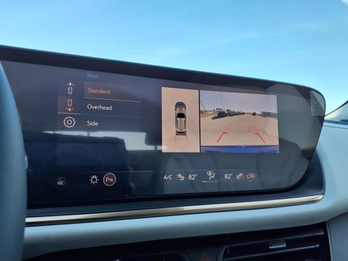 New 2025 Buick Envision Avenir image 17