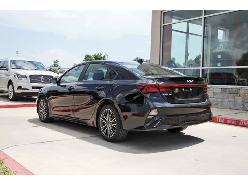 Used 2024 Kia Forte GT-Line image 4