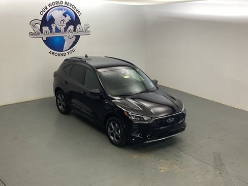 Used 2024 Ford Escape ST-Line image 12