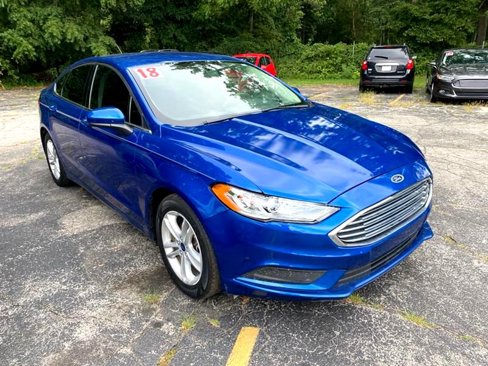 Used 2018 Ford Fusion SE w/ Fusion SE Technology Package image 15
