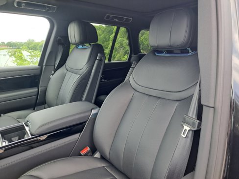 New 2025 Land Rover Range Rover SE image 10