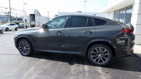 New 2026 BMW X6 M60i image 7