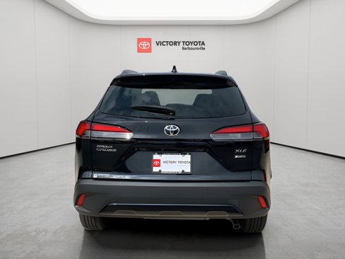New 2025 Toyota Corolla Cross XLE image 5