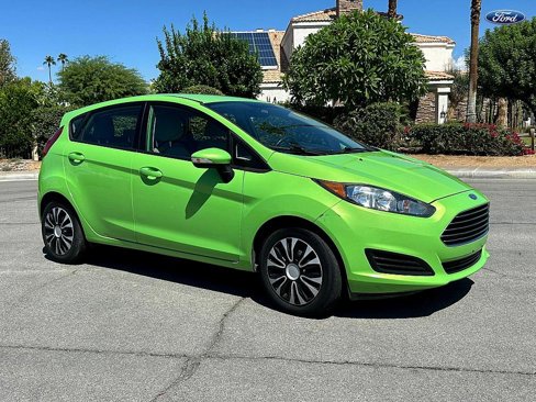 Used 2014 Ford Fiesta SE image 3