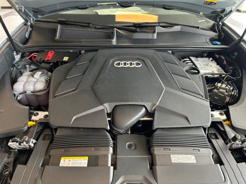 New 2025 Audi Q8 Premium Plus image 15