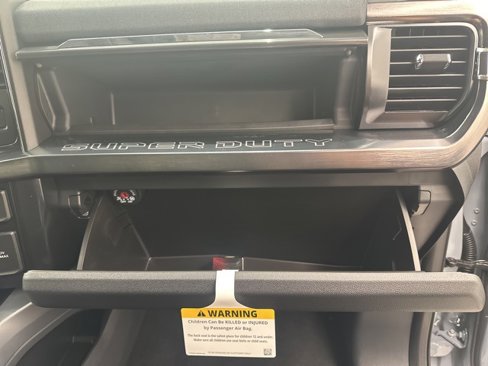 New 2026 Ford F250 Lariat image 41
